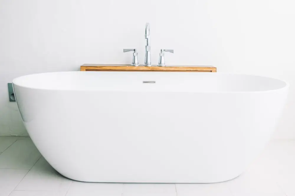 what-is-the-best-bathtub-material-1000x667